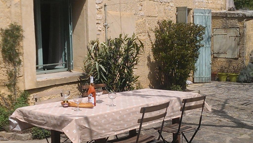 Villa Mas Blauvac Avec Piscine, Entre Uzes Pont Du Gard Vers-Pont-du-Gard Exterior foto